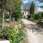 L'isle De Bourbon 3* Le Gué-de-Velluire