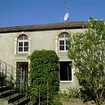 L'isle De Bourbon Bed & Breakfast 3*