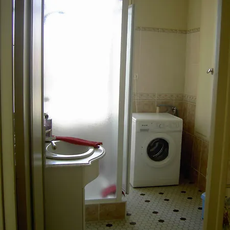 L'isle De Bourbon Le Gué-de-Velluire