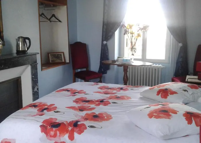 L'isle De Bourbon Couette-café Le Gué-de-Velluire