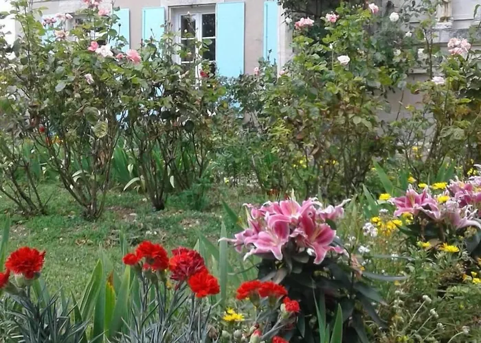 L'isle De Bourbon 3* Le Gué-de-Velluire